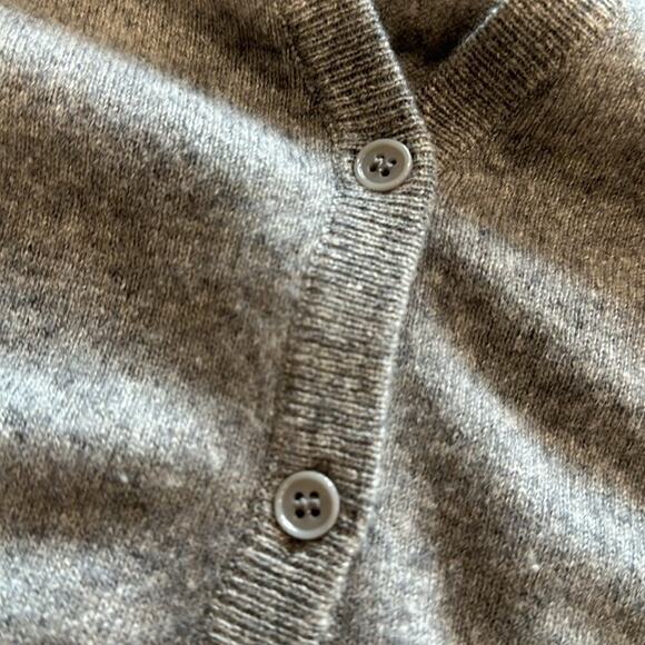 WYSE Cashmere Cardigan - Picture 4 of 6